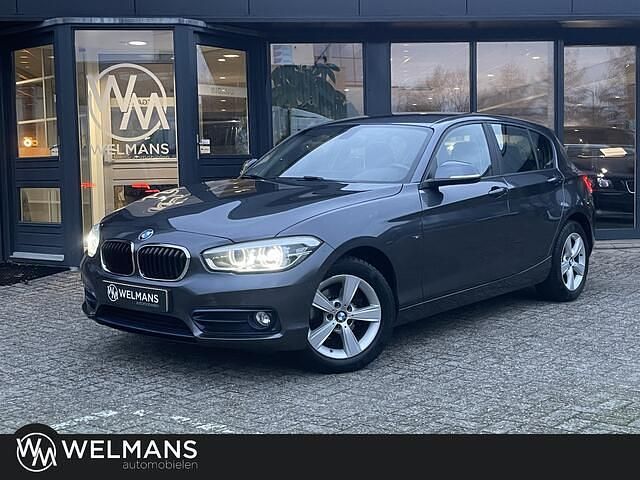 Occasion BMW 118 Sport Line 136 PK (100 kW) 2015 Grijs (metallic) Hatchback