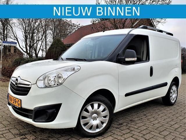 Wit Gebruikt 2014 Opel Combo MPV | € 7.895 (Eerlijke prijs) - Afbeelding 1/4
