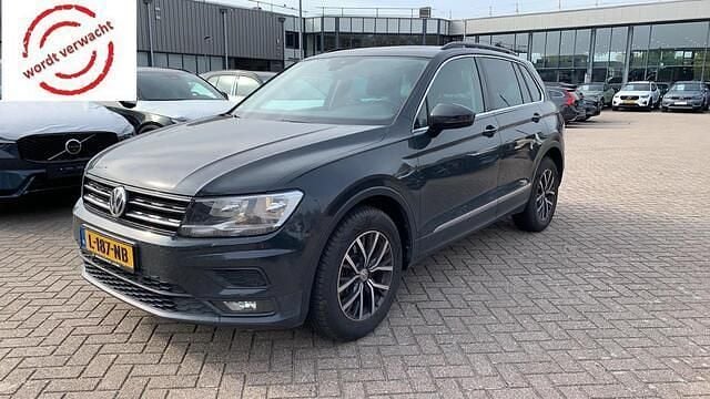 Grijs Gebruikt 2017 VW Tiguan Highline SUV | € 18.750 (Super prijs) - Afbeelding 1/3