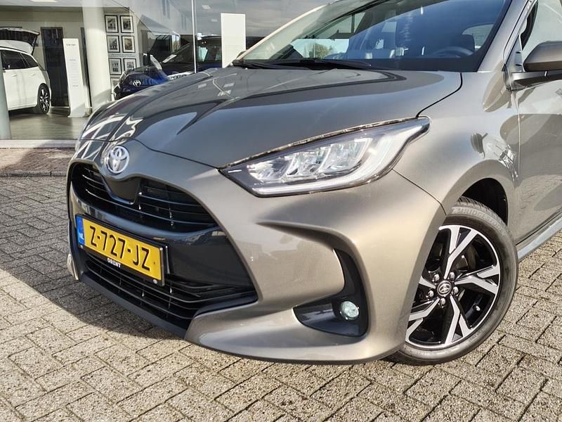 Occasion Toyota Yaris Hybrid Edition 2024 (metallic) Hatchback