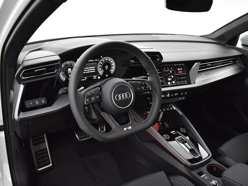 Occasion Audi A3 e-tron Advanced 204 PK (150 kW) 2025 Wit Hatchback
