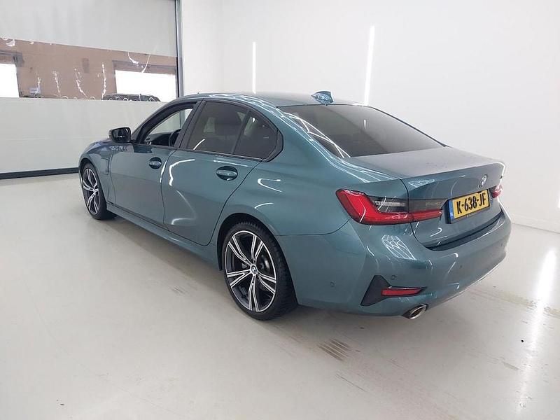 Occasion BMW 330 184 PK (135 kW) 2021 Blauw Sedan