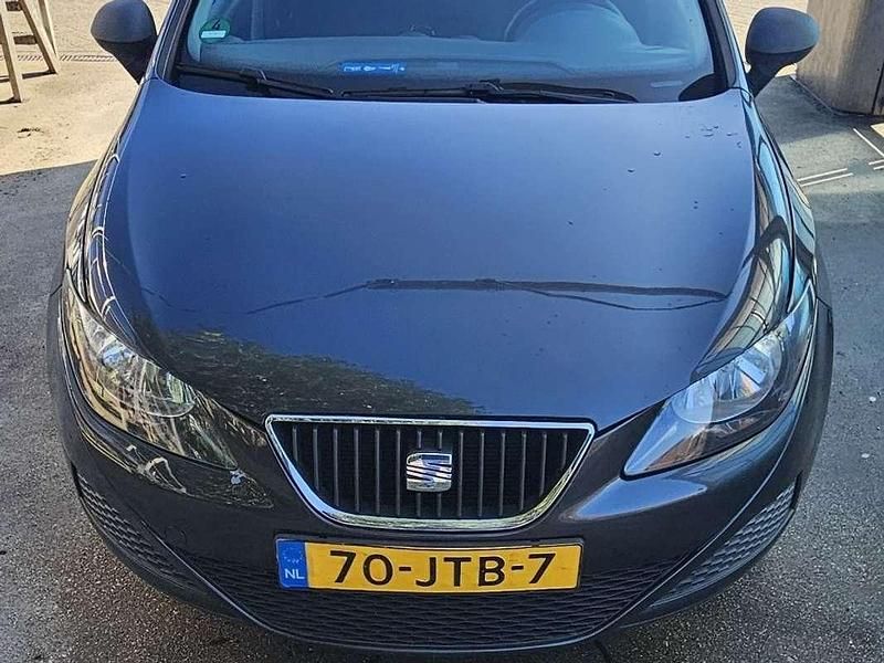 Zwart Gebruikt 2009 Seat Ibiza MPV | € 3.000 (Duur) - Afbeelding 1/4