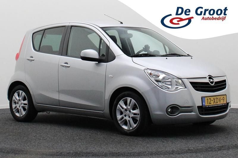 Grijs Gebruikt 2012 Opel Agila Edition Hatchback | € 3.950 (Goede deal) - Afbeelding 1/4