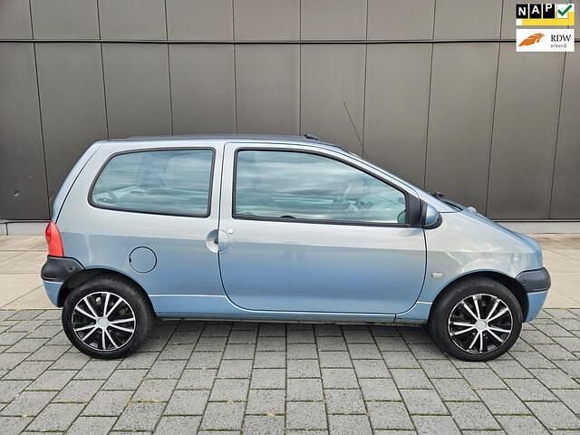Blauw Gebruikt 2003 Renault Twingo Expression Hatchback | € 1.299 (Eerlijke prijs) - Afbeelding 1/4