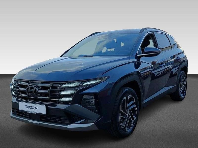 Blauw Nieuw 2025 Hyundai Tucson Premium SUV | € 45.730 (Eerlijke prijs) - Afbeelding 1/4