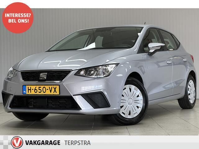 Grijs Gebruikt 2020 Seat Ibiza Style Hatchback | € 10.995 (Eerlijke prijs) - Afbeelding 1/4