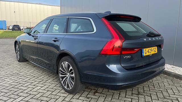 Occasion Volvo V90 Momentum 150 PK (110 kW) 2019 Blauw Stationwagen