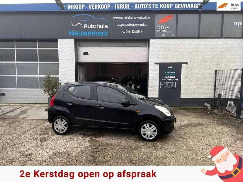Zwart Occasion 2010 Nissan Pixo Acenta Hatchback | € 2.499 (Eerlijke prijs) - Afbeelding 1/4