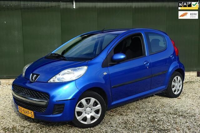Blauw Gebruikt 2010 Peugeot 107 Hatchback | € 3.995 (Eerlijke prijs) - Afbeelding 1/4