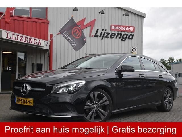 Zwart Gebruikt 2018 Mercedes CLA180 Shooting Brake Business Stationwagen | € 15.999 (Goede deal) - Afbeelding 1/4