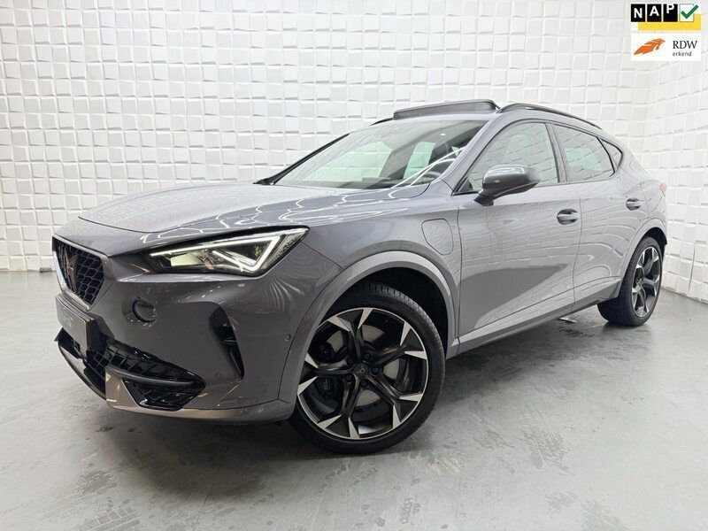 Grijs Gebruikt 2022 Cupra Formentor VZ SUV | € 31.499 (Duur) - Afbeelding 1/4