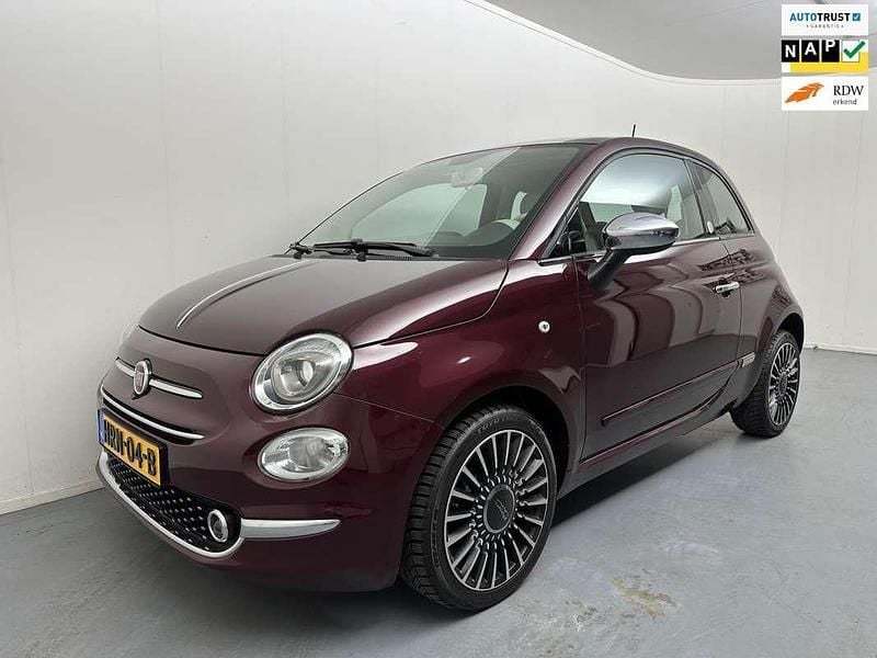 Paars Gebruikt 2019 Fiat 500 Lounge Hatchback | € 8.900 (Goede deal) - Afbeelding 1/4