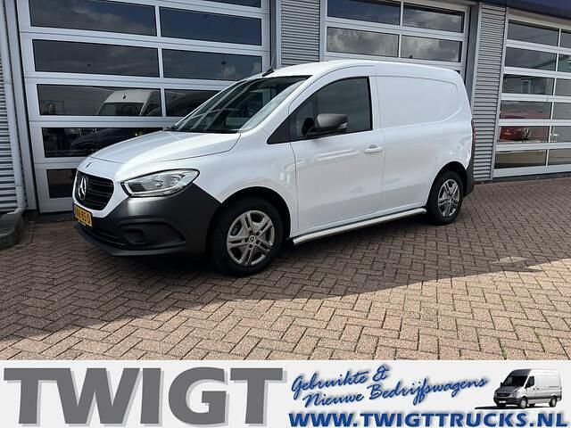 Wit Gebruikt 2023 Mercedes Citan 108 Van | € 16.950 (Iets duurder) - Afbeelding 1/4