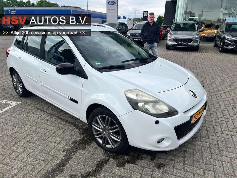 Wit Gebruikt 2010 Renault Clio GrandTour Stationwagen | € 3.450 (Eerlijke prijs) - Afbeelding 1/3