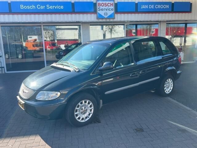 Grijs Gebruikt 2001 Chrysler Voyager MPV | € 3.750 (Duur) - Afbeelding 1/4