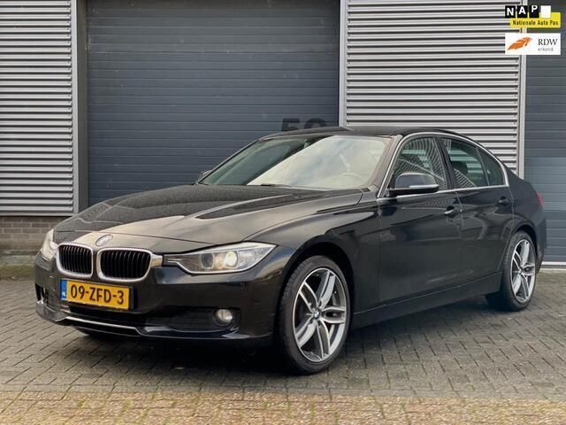 Occasion BMW 316 116 PK (85 kW) 2012 Zwart Sedan