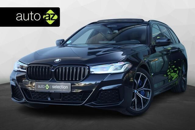 Zwart Gebruikt 2021 BMW 530 Executive Stationwagen | € 47.900 (Duur) - Afbeelding 1/4
