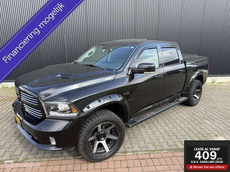 Zwart Gebruikt 2017 Dodge Ram Pickup | € 25.495 (Iets duurder) - Afbeelding 1/4