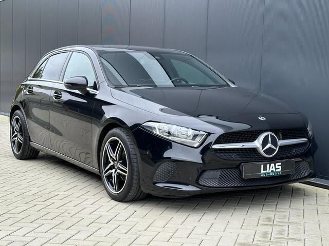 Occasion Mercedes A180 Advantage 116 PK (85 kW) 2019 Zwart Hatchback