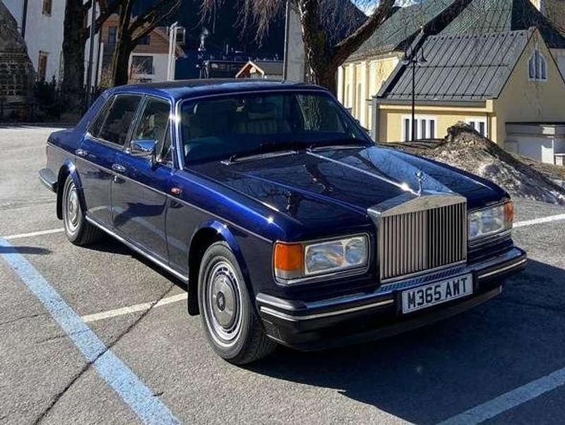 Blauw Gebruikt 1994 Rolls Royce Silver Spirit Stationwagen | € 30.000 - Afbeelding 1/4