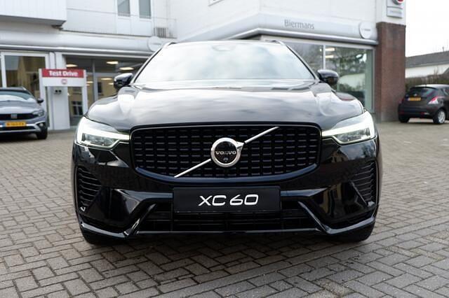 Occasion Volvo XC60 349 PK (256 kW) 2025 Zwart SUV