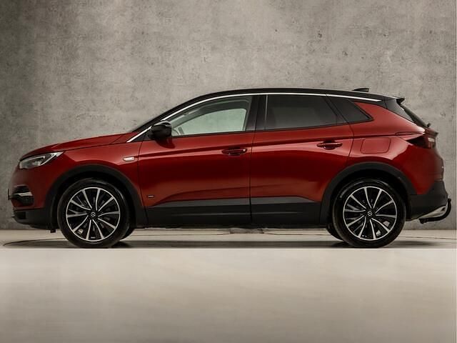 Occasion Opel Grandland X Innovation 229 PK (168 kW) 2021 Rood SUV