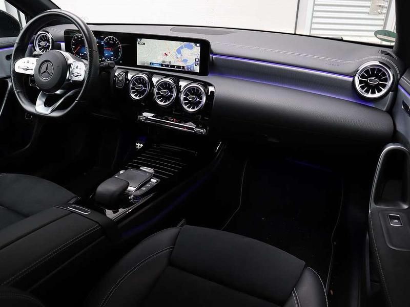 Occasion Mercedes A250 Premium Plus 218 PK (160 kW) 2021 Grijs Hatchback