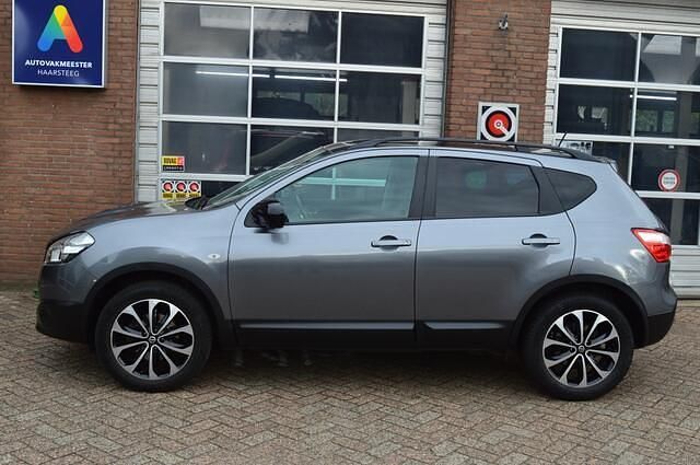 Grijs Gebruikt 2013 Nissan Qashqai 360º SUV | € 9.650 (Eerlijke prijs) - Afbeelding 1/4