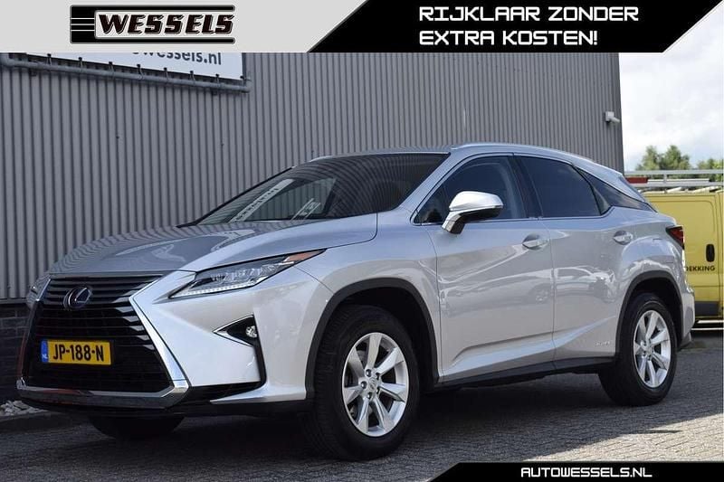 Grijs Gebruikt 2016 Lexus RX450h SUV | € 33.950 (Eerlijke prijs) - Afbeelding 1/4