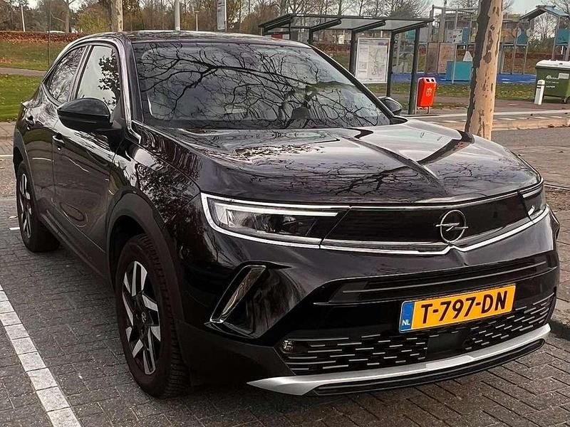 Zwart Gebruikt 2022 Opel Mokka Edition SUV | € 19.000 (Goede deal) - Afbeelding 1/4