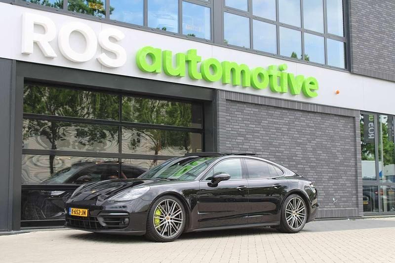Occasion Porsche Panamera 560 PK (411 kW) 2021 Zwart Sedan