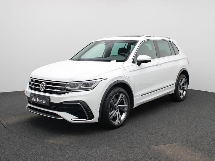 Wit Gebruikt 2021 VW Tiguan Business+ SUV | € 37.400 (Duur) - Afbeelding 1/4