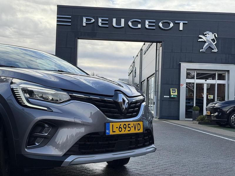 Occasion Renault Captur Intens 101 PK (74 kW) 2020 Grijs SUV