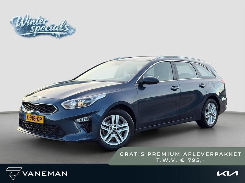 Blauw Occasion 2021 Kia Ceed Hatchback | € 20.935 (Eerlijke prijs) - Afbeelding 1/4