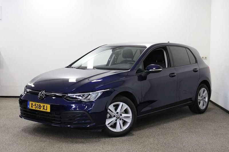 Blauw Gebruikt 2023 VW Golf VIII Business Hatchback | € 23.950 (Super prijs) - Afbeelding 1/4