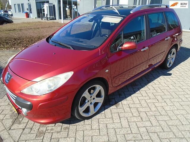 Occasion Peugeot 307 140 PK (102 kW) 2005 Rood (metallic) Stationwagen