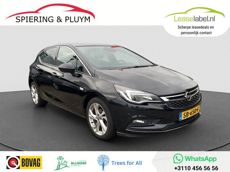Zwart Gebruikt 2017 Opel Astra Innovation Hatchback | € 11.440 (Eerlijke prijs) - Afbeelding 1/4