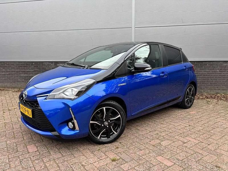 Blauw Gebruikt 2018 Toyota Yaris Hybrid Hatchback | € 15.980 (Eerlijke prijs) - Afbeelding 1/4