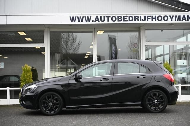 Occasion Mercedes A180 Ambition 109 PK (80 kW) 2012 Zwart (metallic) Hatchback