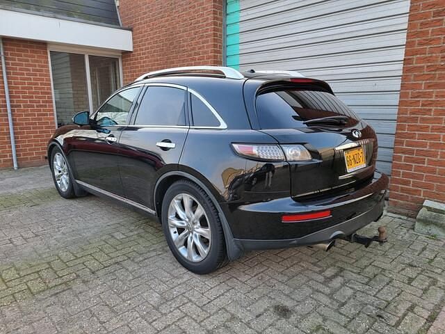 Occasion Infiniti FX45 316 PK (232 kW) 2007 Zwart (metallic) SUV