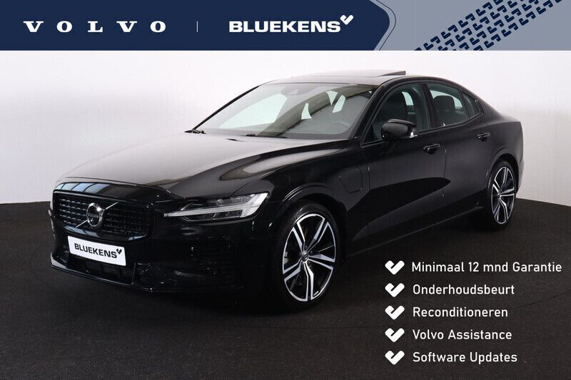 Zwart Gebruikt 2021 Volvo S60 R-Design Sedan | € 34.900 (Eerlijke prijs) - Afbeelding 1/4