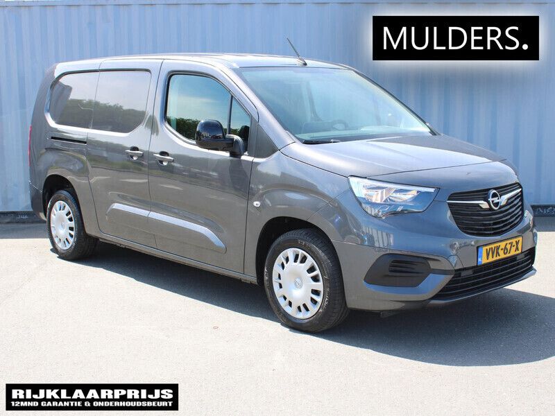 Grijs Gebruikt 2023 Opel Combo MPV | € 18.745 (Duur) - Afbeelding 1/4