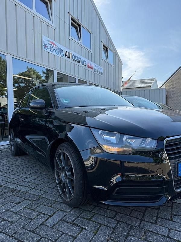 Occasion Audi A1 Attraction 86 PK (63 kW) 2011 Hatchback Hatchback