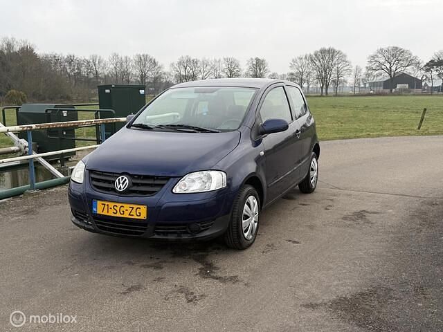 Occasion VW Fox Trendline 54 PK (39 kW) 2006 Blauw Hatchback