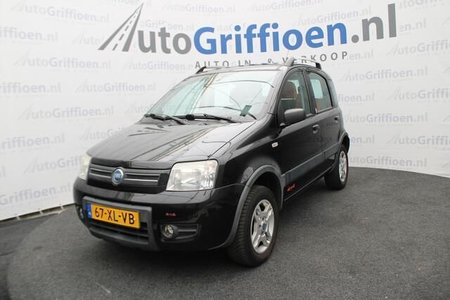 Zwart Gebruikt 2007 Fiat Panda 4x4 Climbing Hatchback | € 4.490 - Afbeelding 1/4