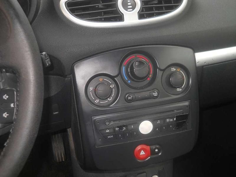 Occasion Renault Clio GrandTour Business 101 PK (74 kW) 2010 Stationwagen