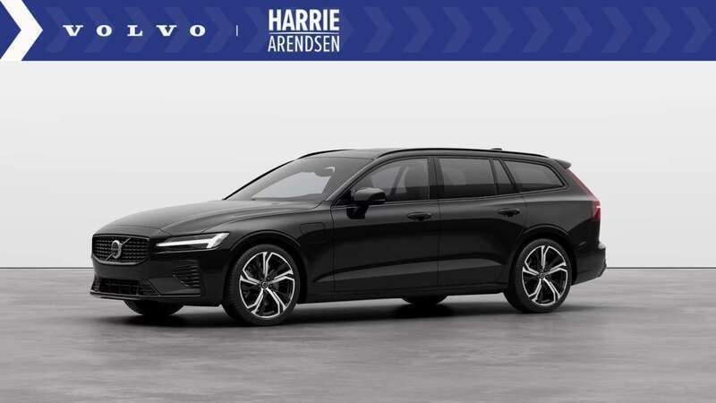 Zwart Nieuw 2025 Volvo V60 Ultra Stationwagen | € 65.930 (Duur) - Afbeelding 1/4