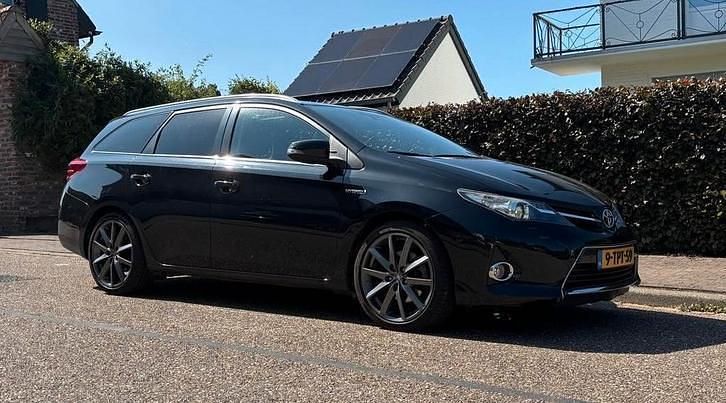 Occasion 2014 Toyota Auris Stationwagen | € 10.499 (Goede deal) - Afbeelding 1/4