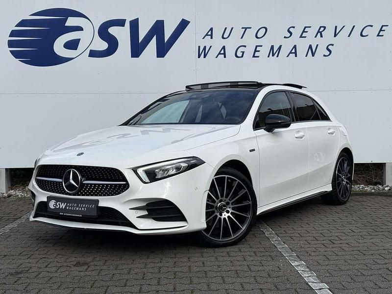 Wit Gebruikt 2020 Mercedes A250 Business Hatchback | € 30.950 (Eerlijke prijs) - Afbeelding 1/4